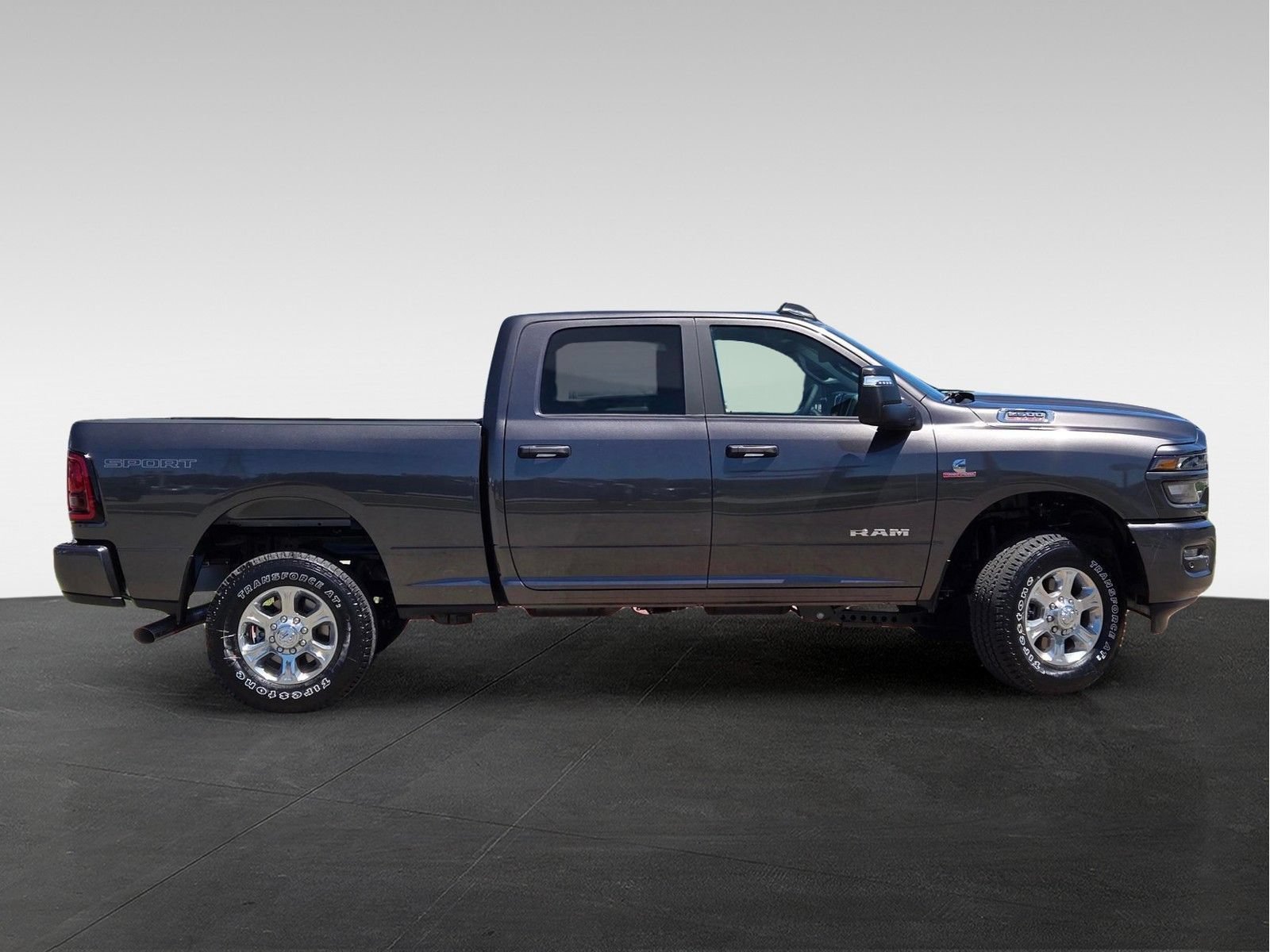 New 2026 RAM 2500 Big Horn AWD/4WD image 4