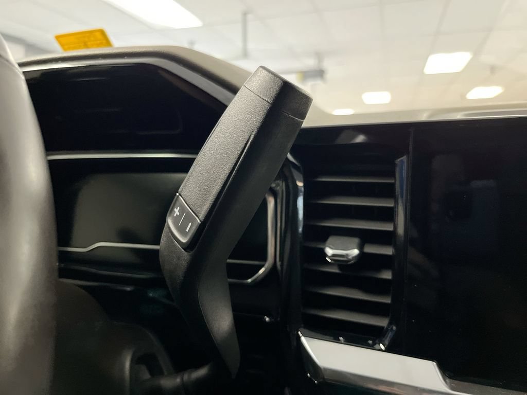 Used 2024 Chevrolet Silverado 2500 LTZ w/ LTZ Premium Package AWD/4WD image 21