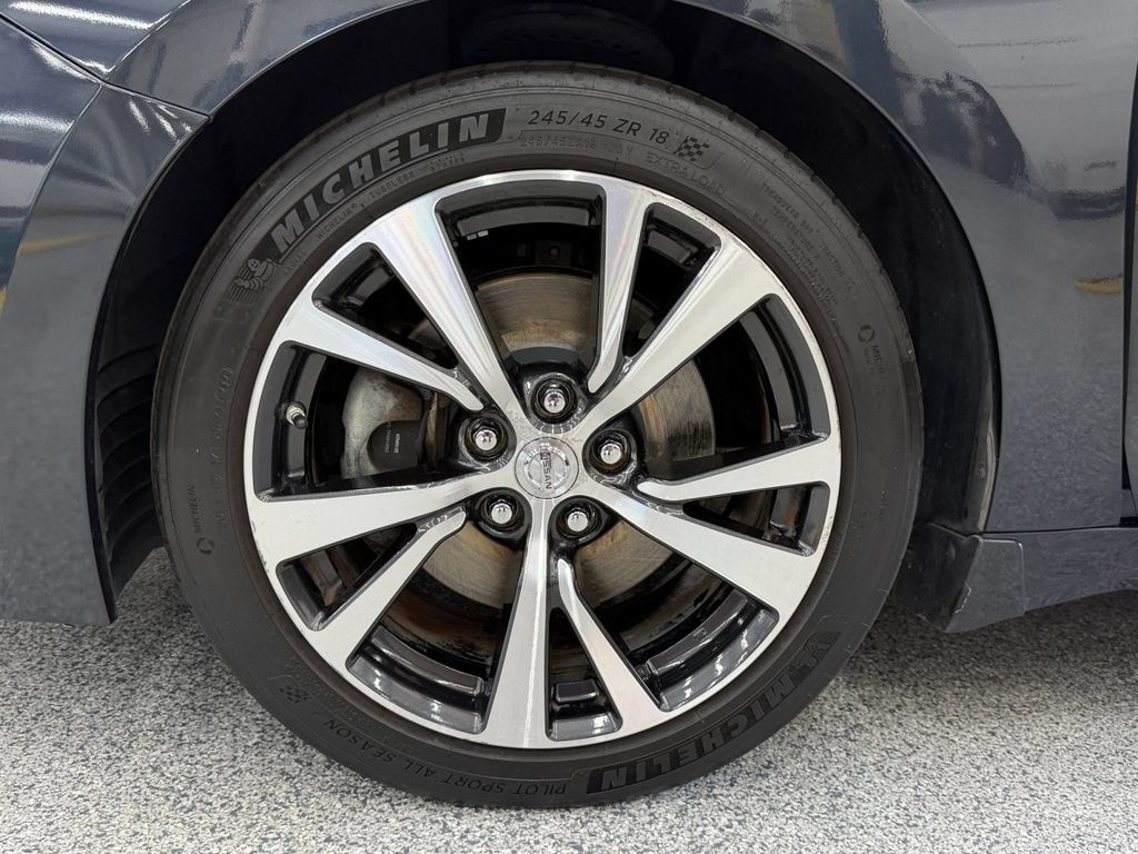 Used 2016 Nissan Maxima 3.5 SL FWD image 43