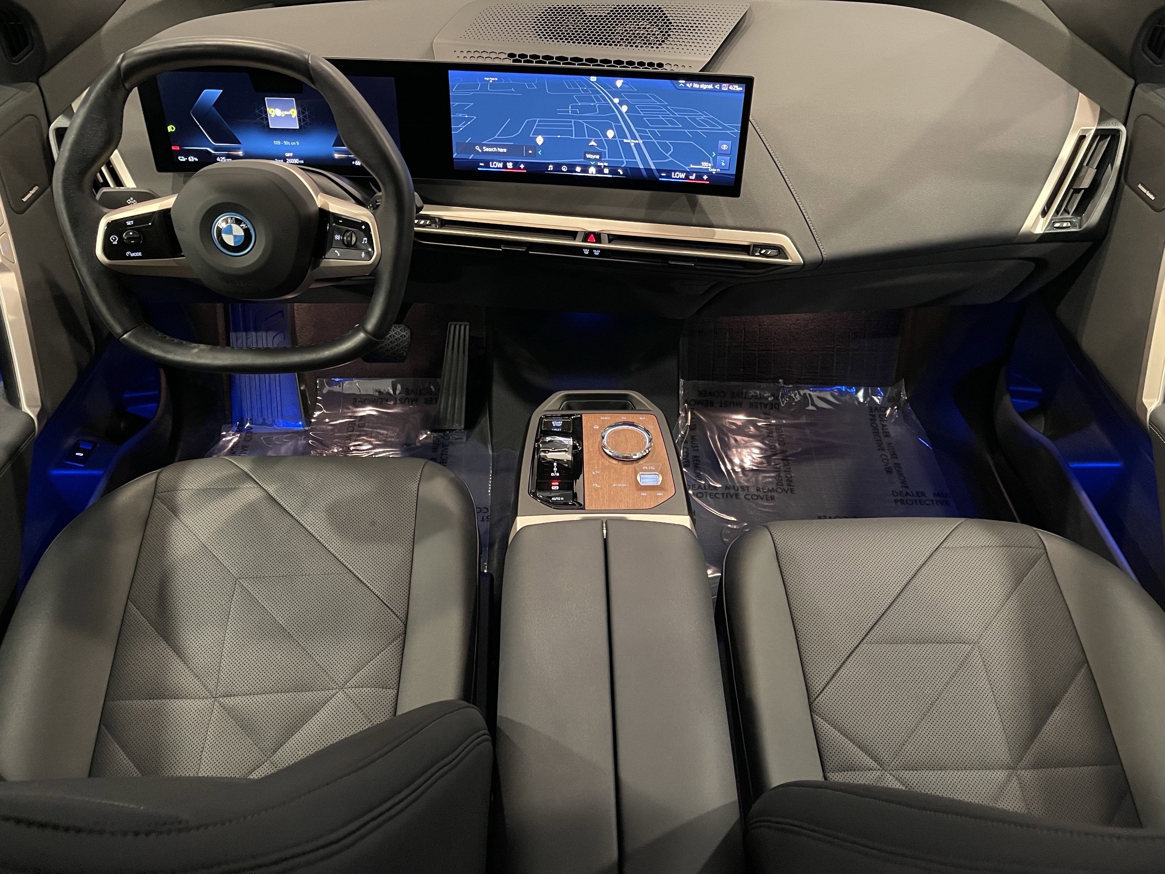 Certified 2024 BMW iX xDrive50 w/ Premium Package AWD/4WD image 8