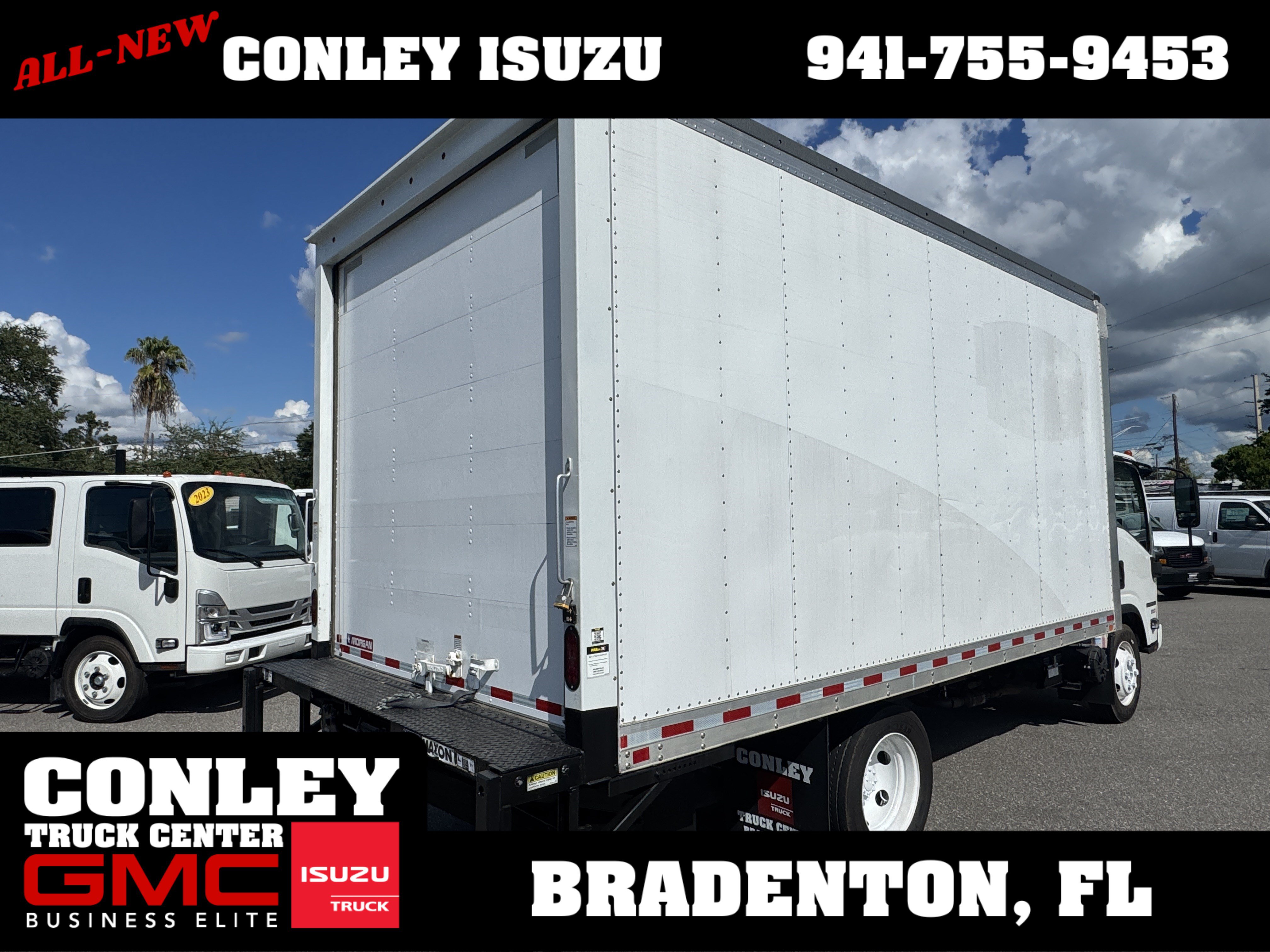 Used 2024 Isuzu NPR RWD image 5