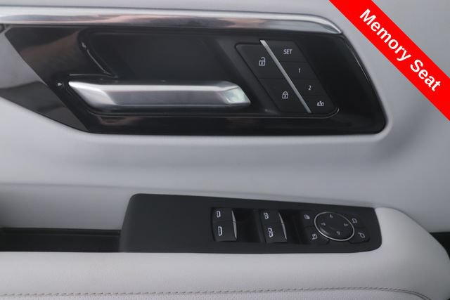 Used 2026 Chevrolet Suburban Premier w/ Sun And Tow Package AWD/4WD image 20