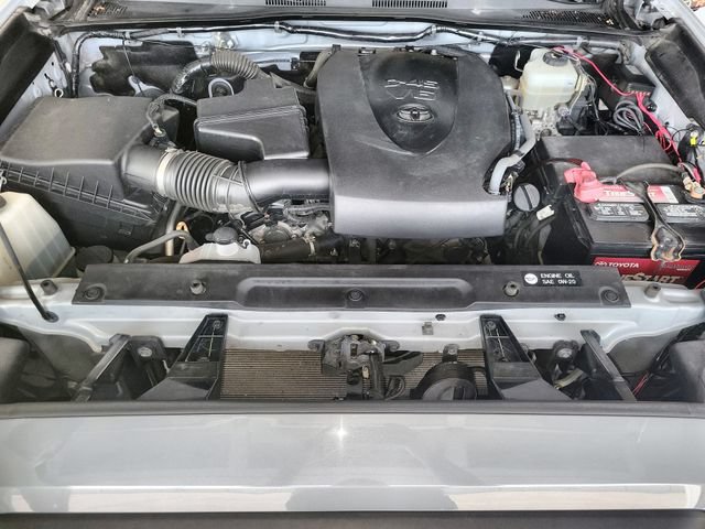 Used 2019 Toyota Tacoma TRD Off-Road AWD/4WD image 25
