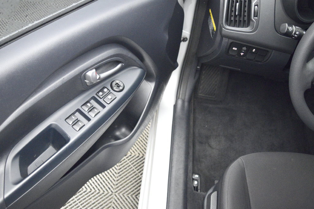 Used 2017 Kia Rio LX w/ Power Package FWD image 28
