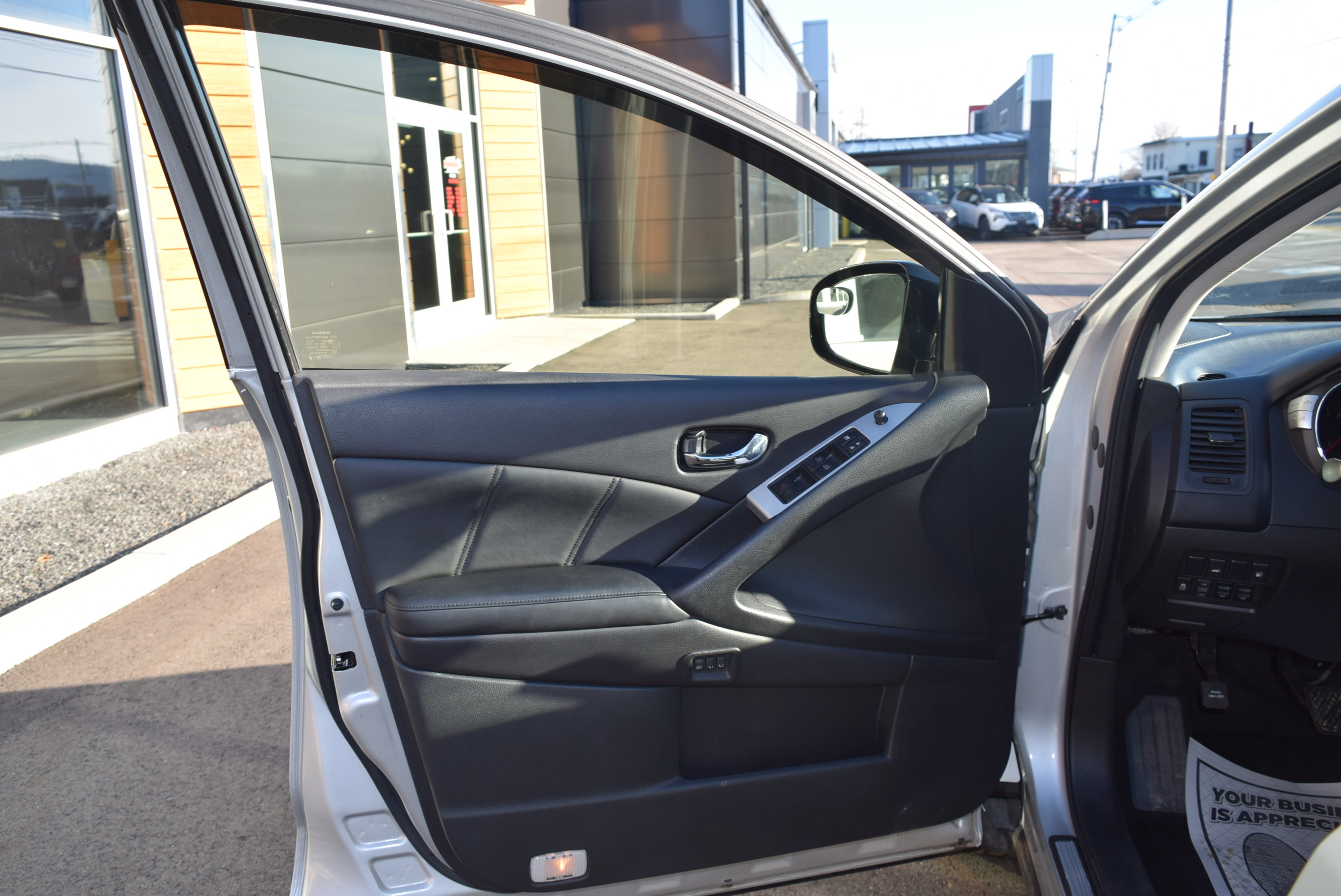 Used 2014 Nissan Murano SL image 12