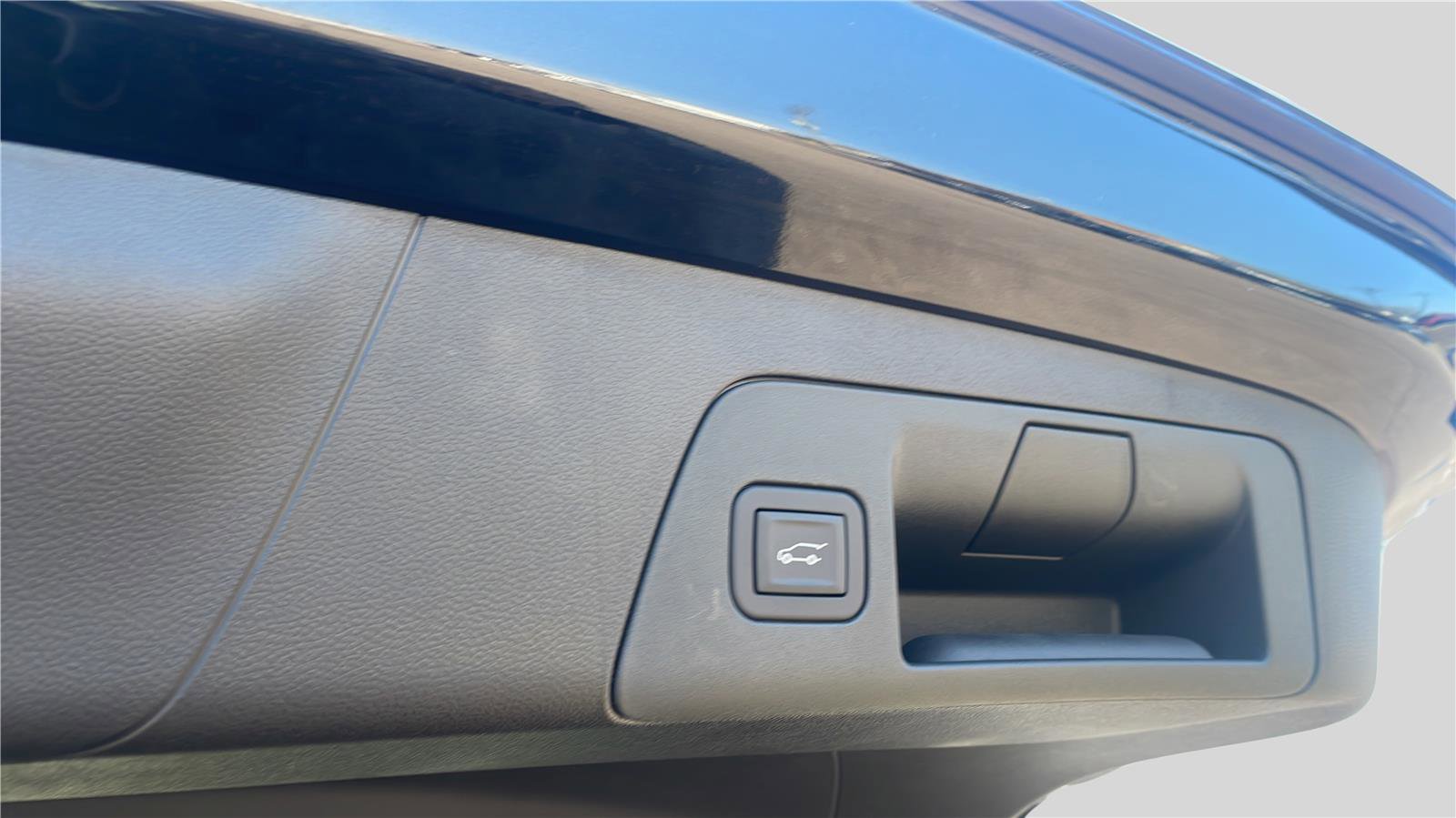 New 2026 Buick Envision Sport Touring image 21