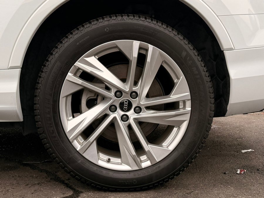 Used 2023 Audi Q7 3.0T Premium Plus image 39