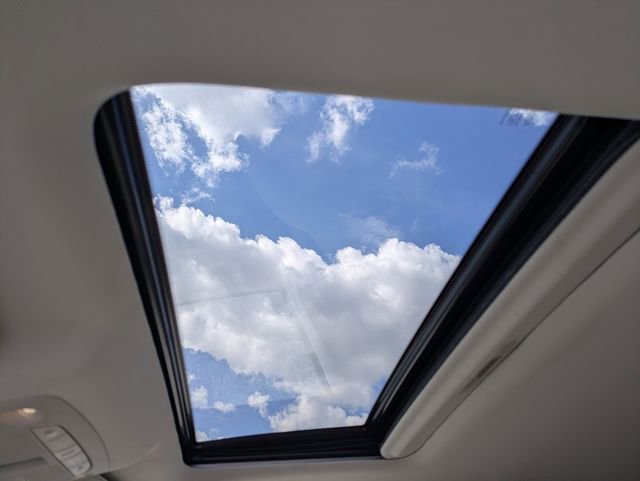 Used 2023 Nissan Armada SL image 14