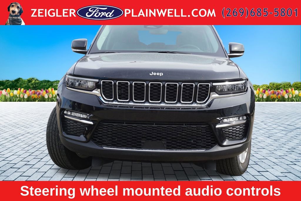Used 2023 Jeep Grand Cherokee Limited w/ Trailer Tow Prep Group (B) AWD/4WD image 8