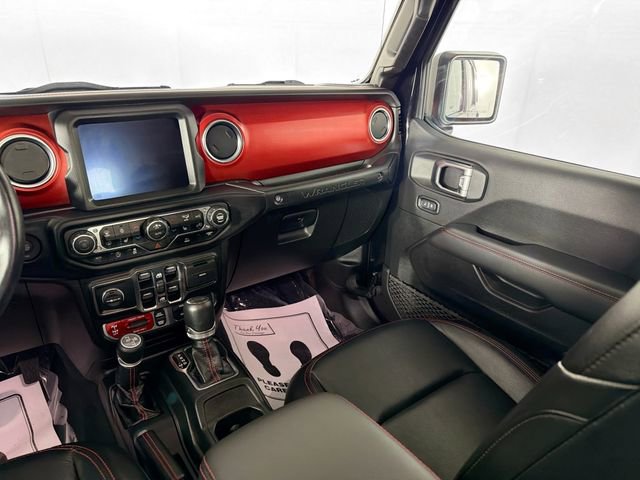 Used 2022 Jeep Wrangler Unlimited Rubicon w/ LED Lighting Group AWD/4WD image 23
