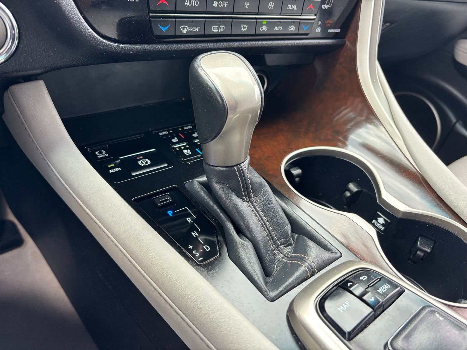 Used 2019 Lexus RX 350 AWD w/ Navigation Package image 24
