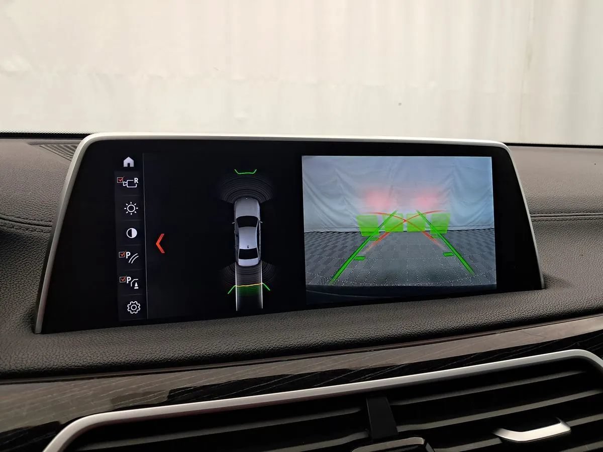 Used 2019 BMW 750i xDrive w/ M Sport Package AWD/4WD image 27