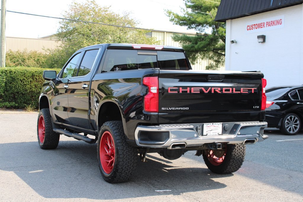 Used 2022 Chevrolet Silverado 1500 LTZ AWD/4WD image 5