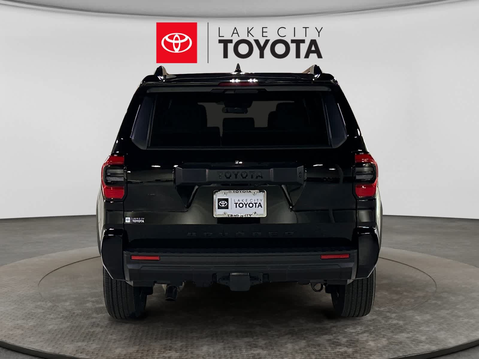 New 2026 Toyota 4Runner SR5 AWD/4WD image 5