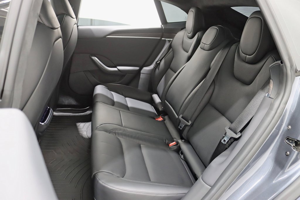 Used 2023 Tesla Model S Standard Range image 31