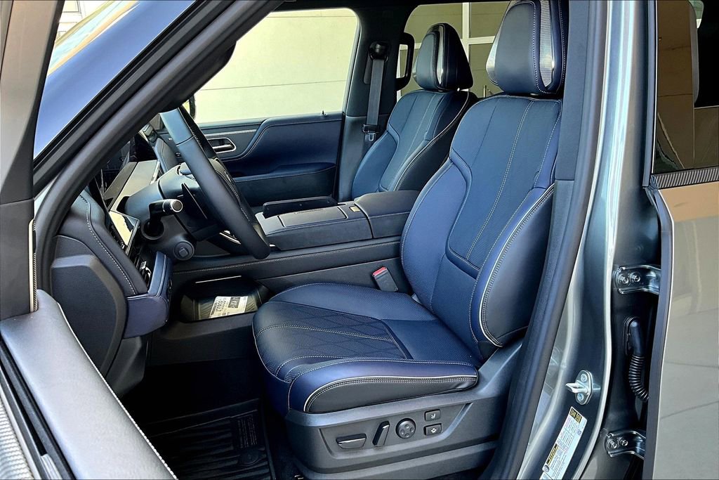 New 2026 INFINITI QX80 4WD image 24