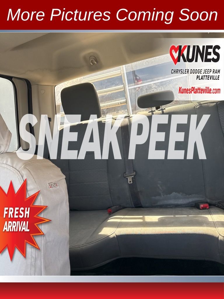 Used 2015 RAM 3500 Tradesman w/ Chrome Appearance Group image 16