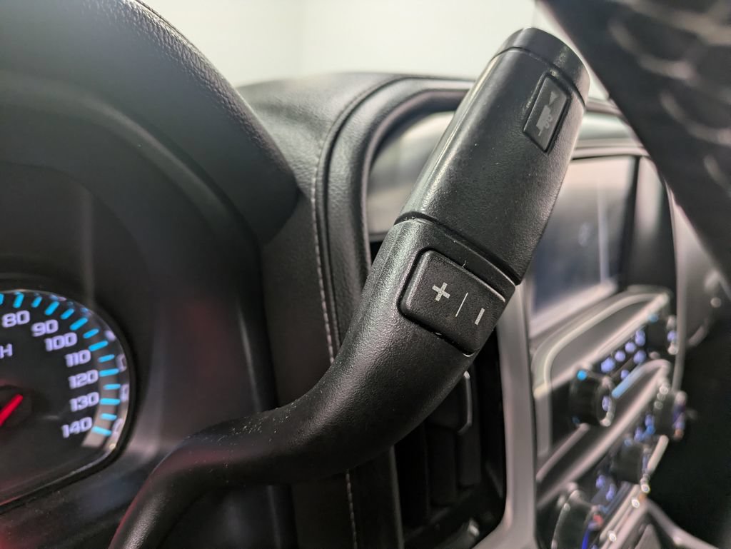 Used 2018 GMC Sierra 1500 SLT AWD/4WD image 19