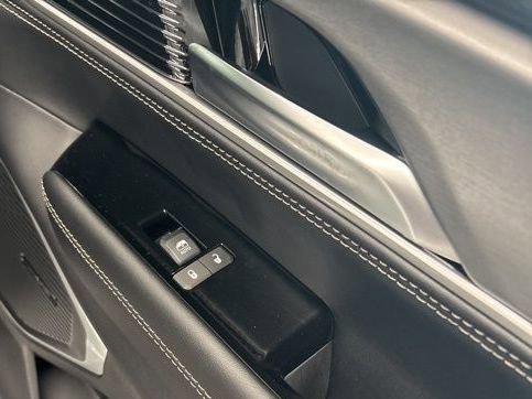 New 2026 Jeep Grand Wagoneer L 4WD w/ Premium Group I image 32