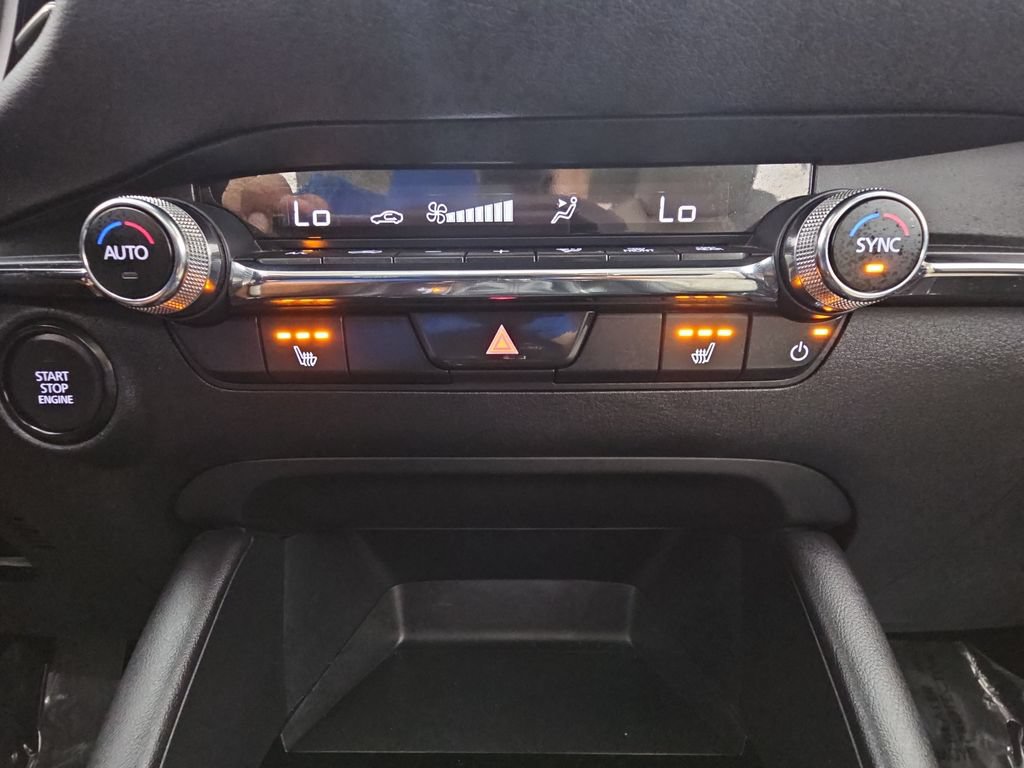 Used 2024 MAZDA MAZDA3 s FWD image 30