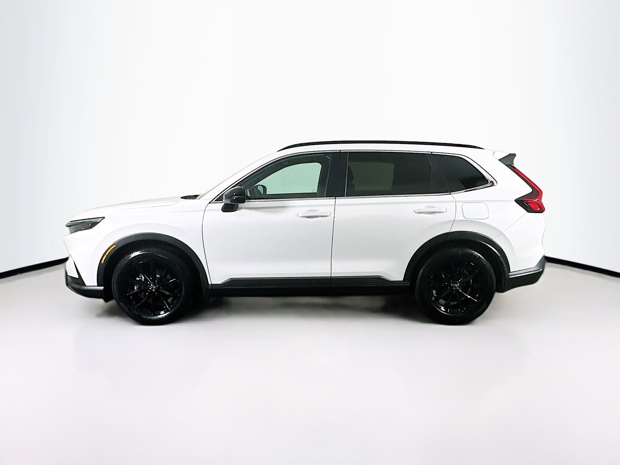 Used 2025 Honda CR-V Sport image 4