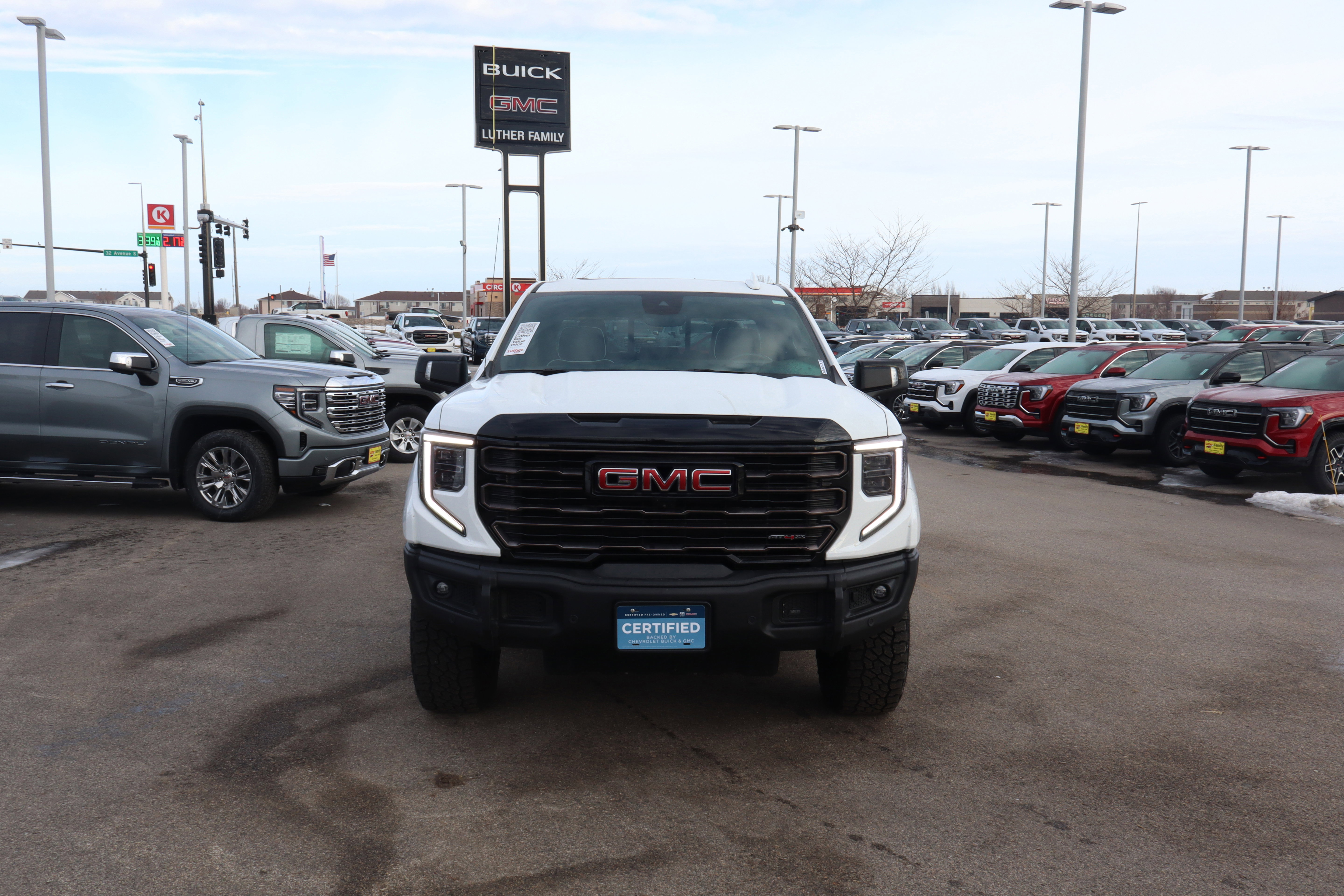 Certified 2023 GMC Sierra 1500 AT4X w/ AT4X AEV Edition video 2