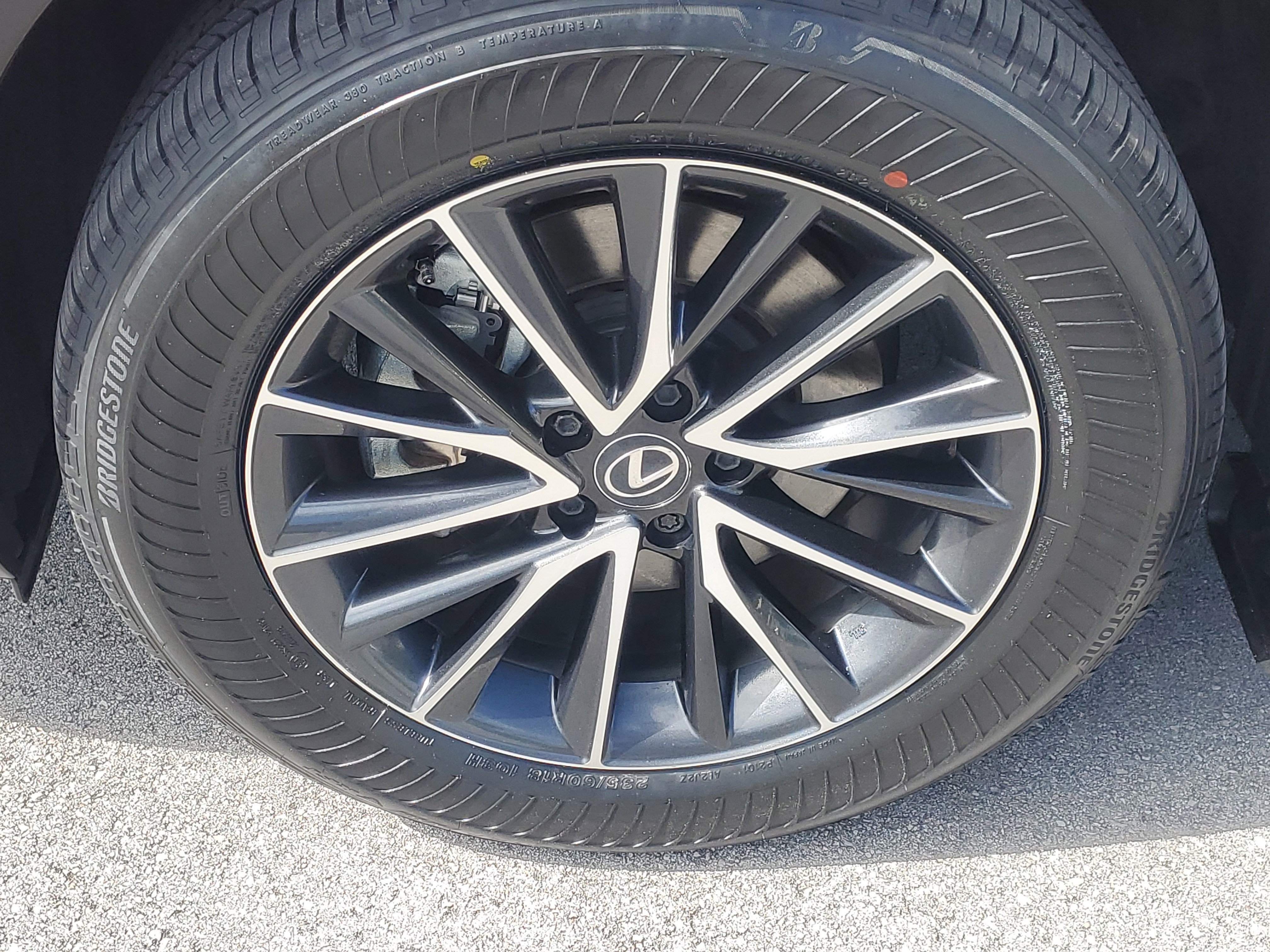 Used 2024 Lexus NX 250 FWD image 7