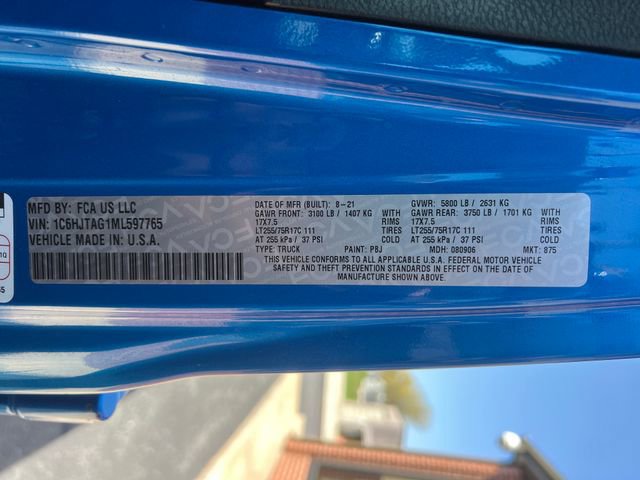 Used 2021 Jeep Gladiator Willys AWD/4WD image 29