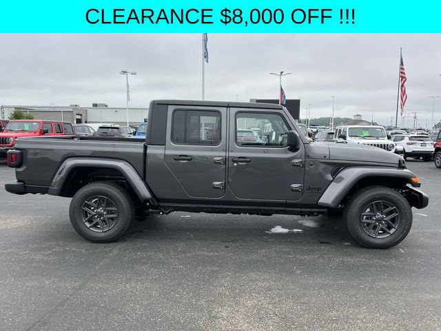 New 2025 Jeep Gladiator Sport AWD/4WD image 10
