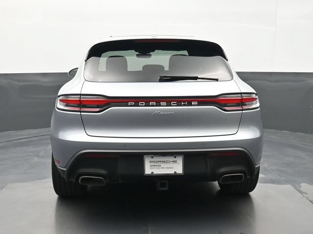 Certified 2025 Porsche Macan AWD/4WD image 20