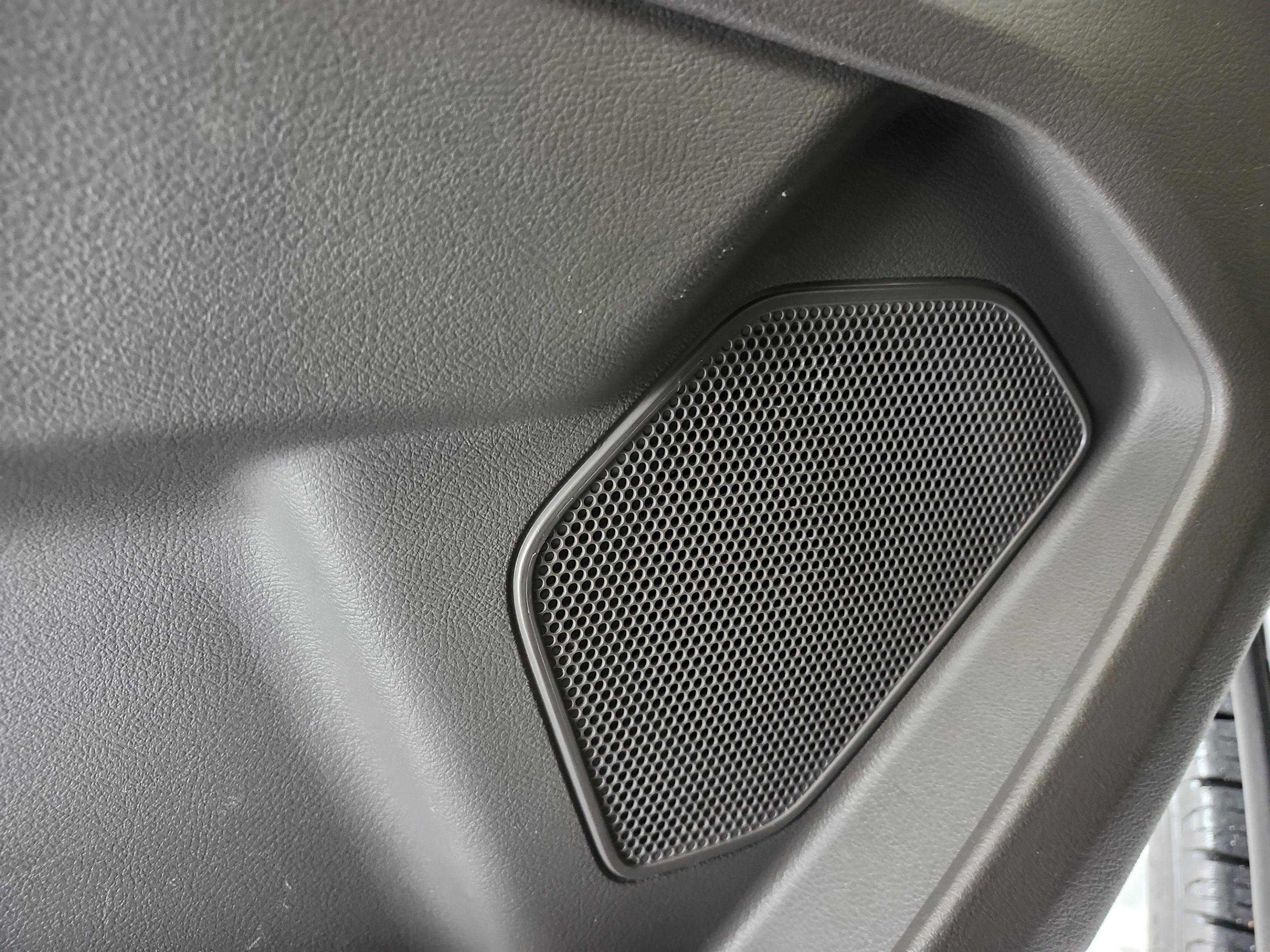 Used 2020 Ford Transit 350 XLT image 28