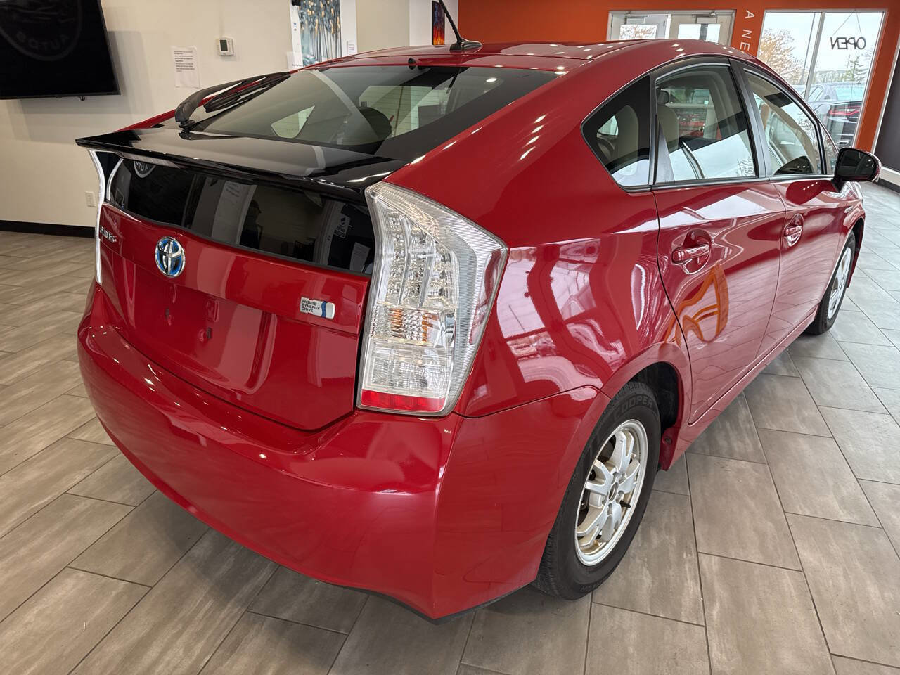 Used 2011 Toyota Prius Three image 7