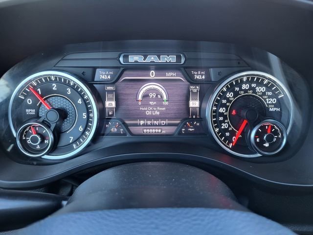 Used 2022 RAM 1500 Big Horn AWD/4WD image 14