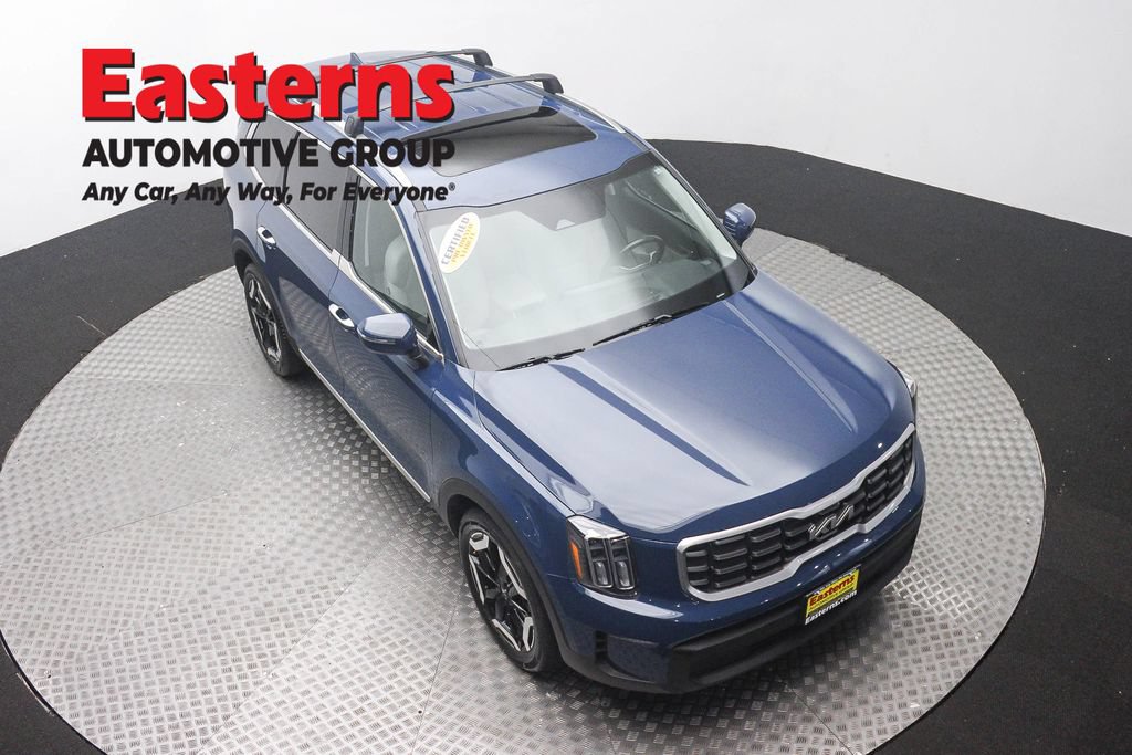 Used 2024 Kia Telluride S w/ S Sunroof Package AWD/4WD image 5
