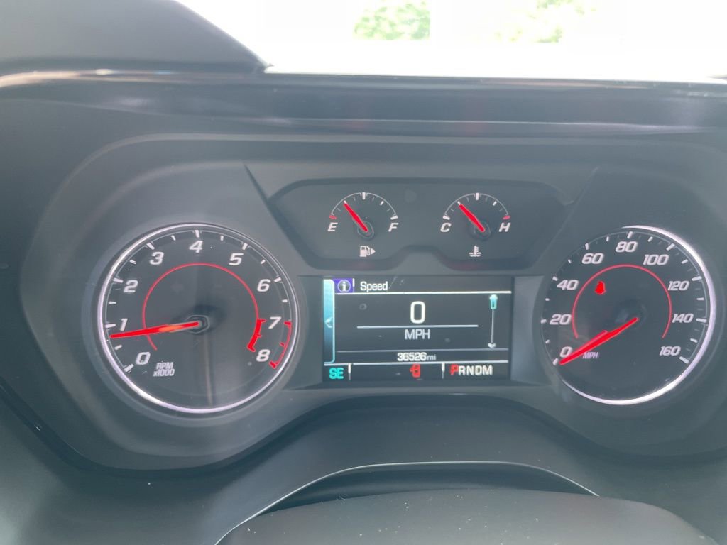 Used 2018 Chevrolet Camaro LT w/ Technology Package RWD image 19