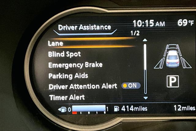 New 2025 Nissan Versa SR w/ Trunk Package image 28