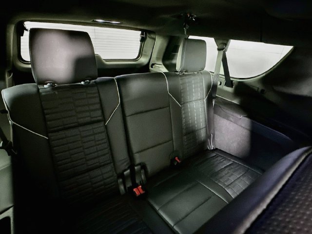 Certified 2024 Cadillac Escalade ESV Sport Platinum w/ LPO, ONYX Package AWD/4WD image 36