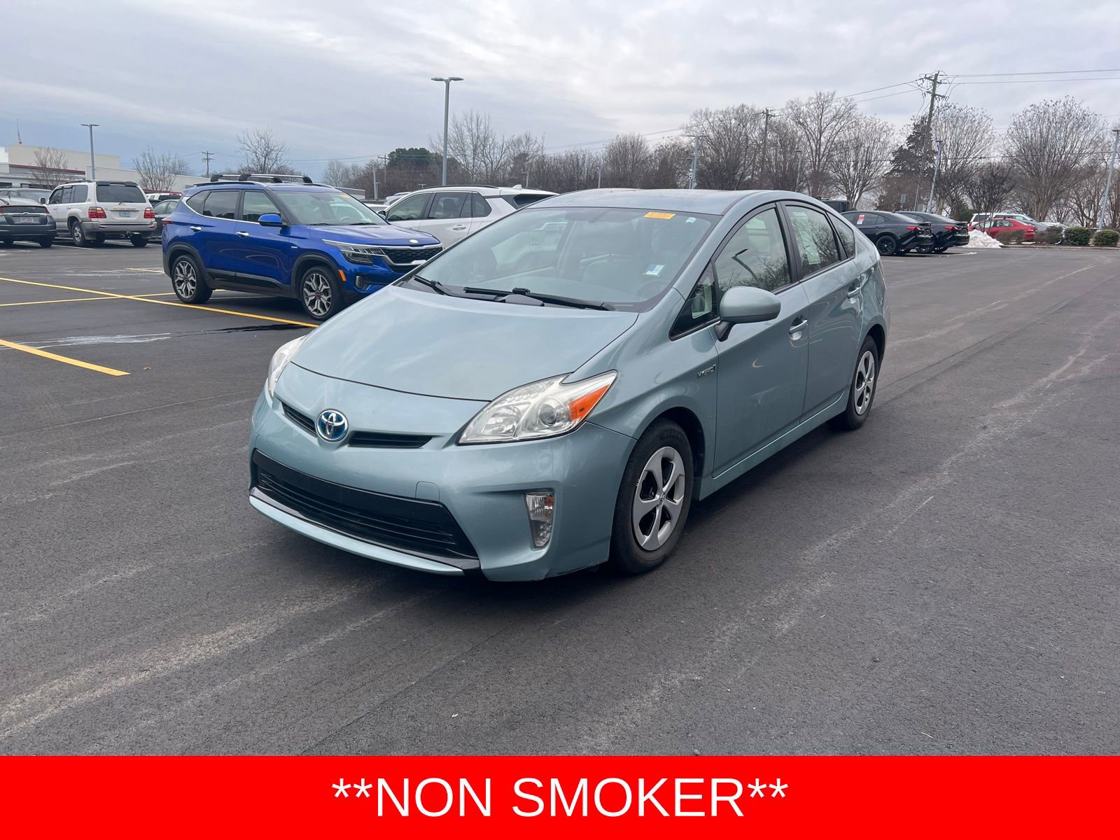 Used 2014 Toyota Prius Two image 2
