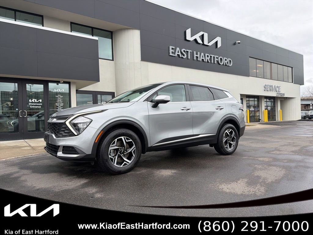 Certified 2023 Kia Sportage LX image 1