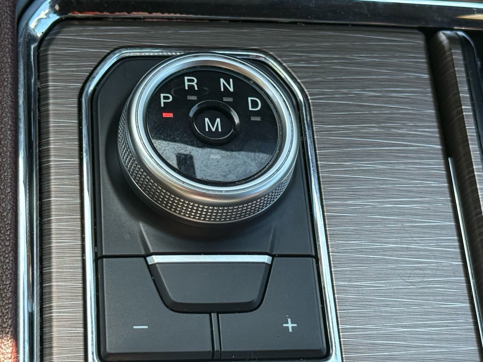 Used 2024 Ford Expedition Limited image 43