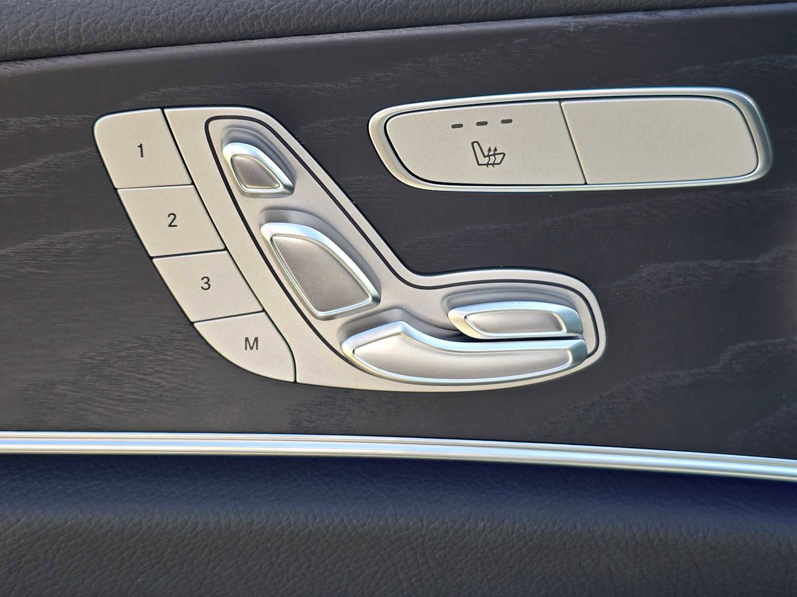 Used 2023 Mercedes-Benz E 350 Sedan image 24