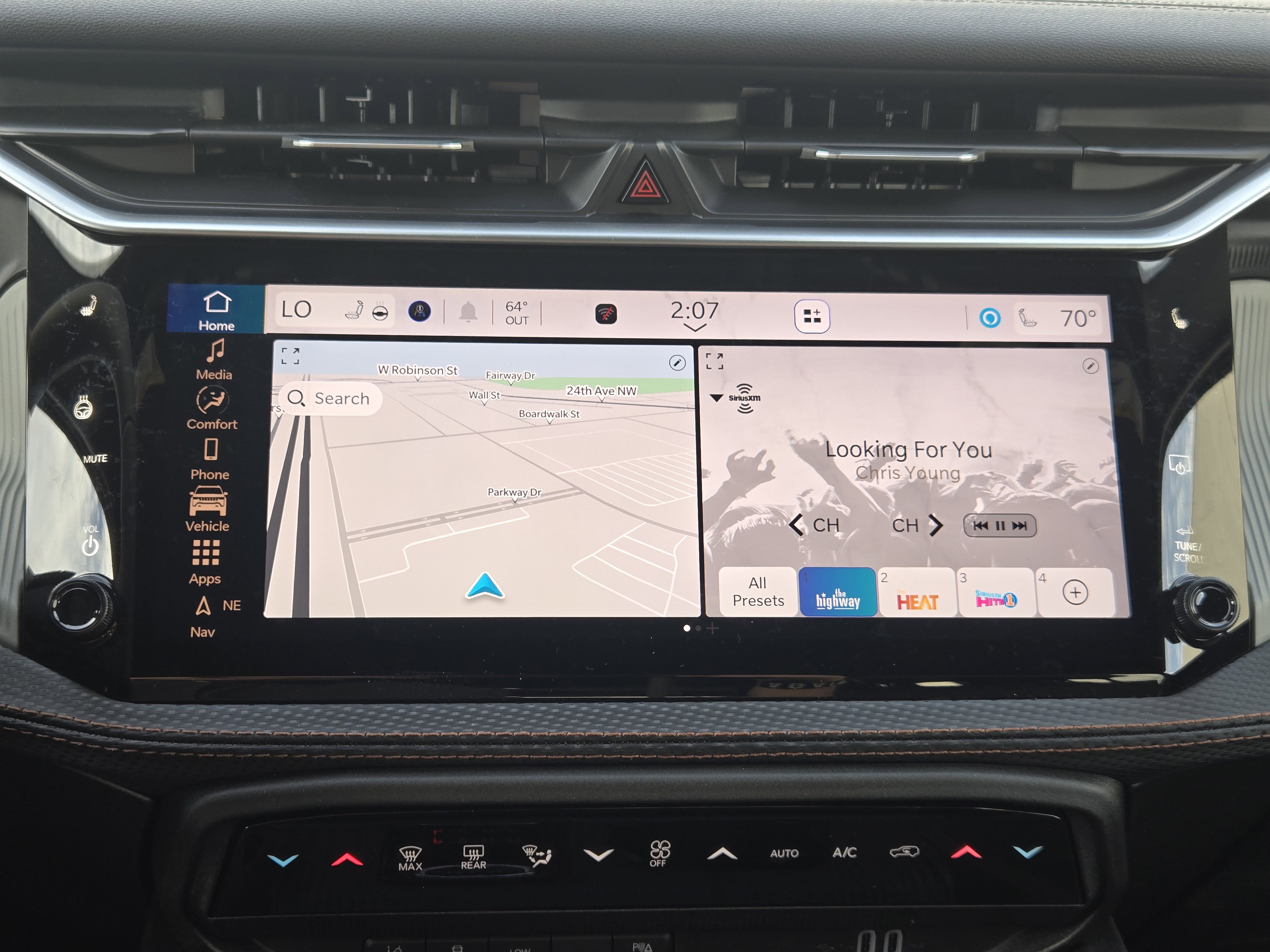 New 2026 Jeep Cherokee Limited image 14