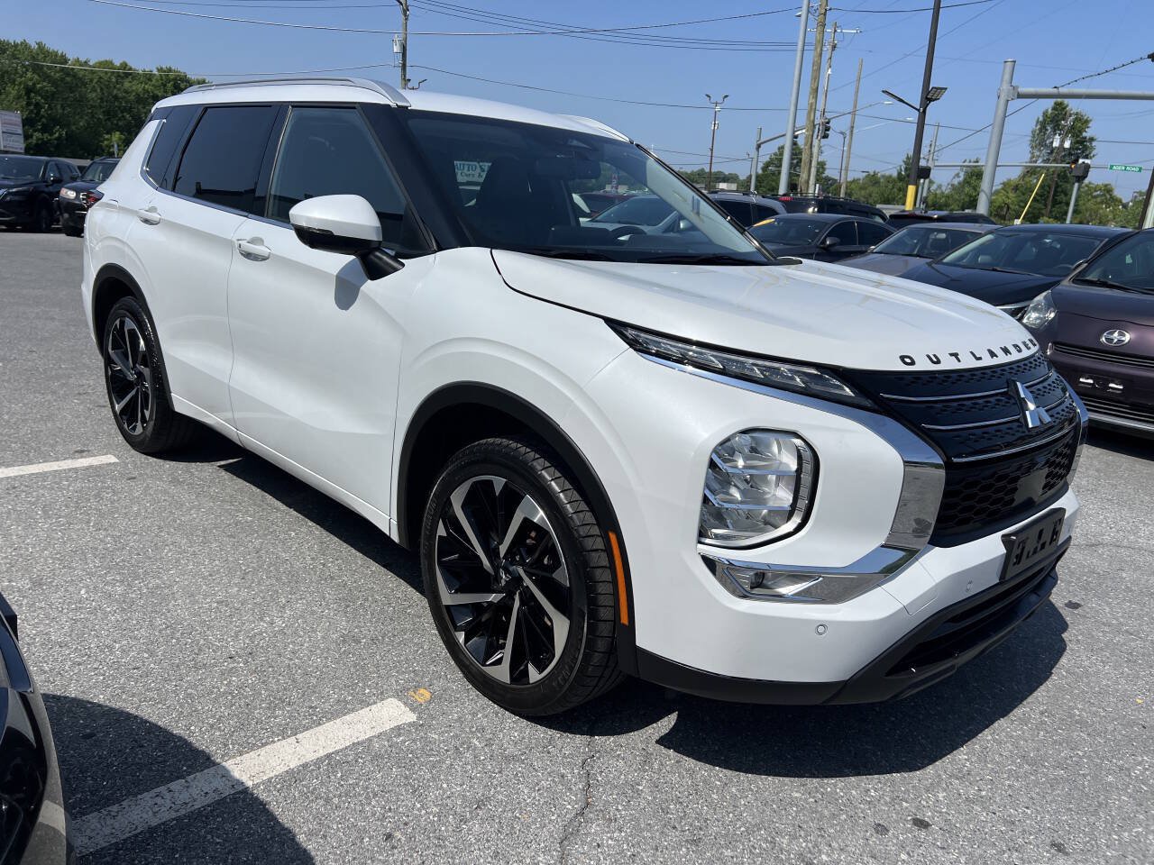 Used 2022 Mitsubishi Outlander SEL FWD image 3