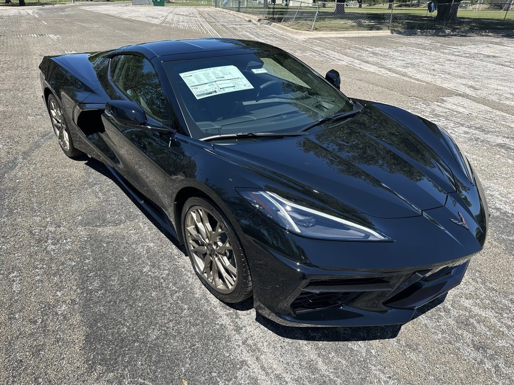 New 2026 Chevrolet Corvette Stingray Premium Cpe w/ Stealth Interior Trim Package image 4