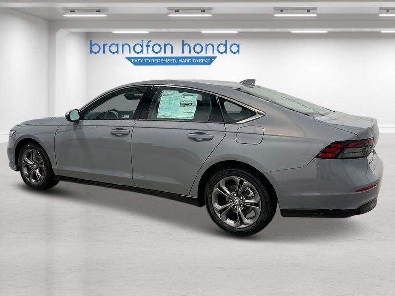 New 2025 Honda Accord EX-L image 2