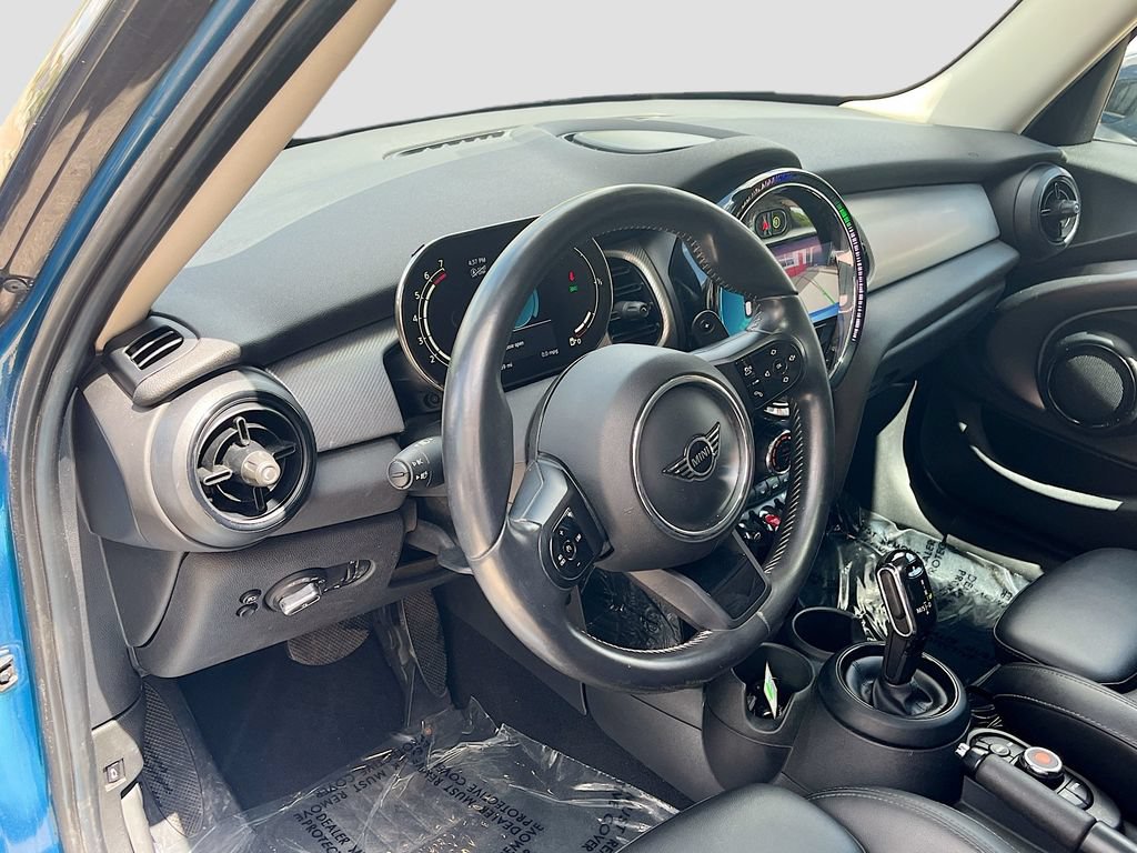 Used 2022 MINI Cooper S FWD image 9