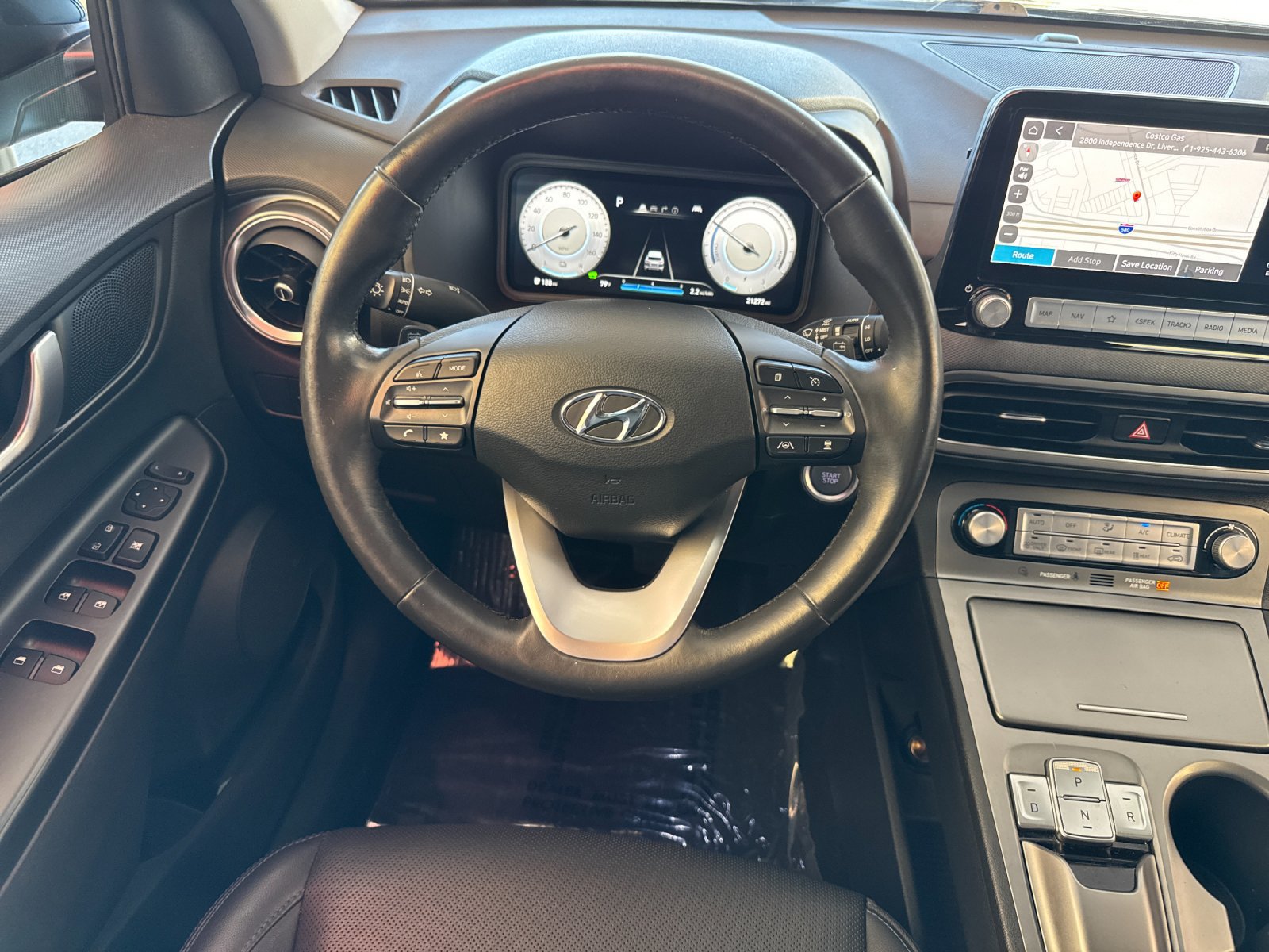Used 2023 Hyundai Kona Limited FWD image 15