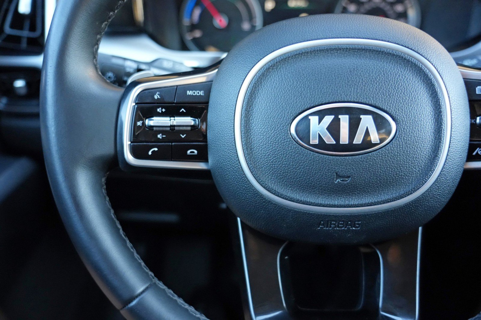 Used 2021 Kia Sorento EX FWD image 20