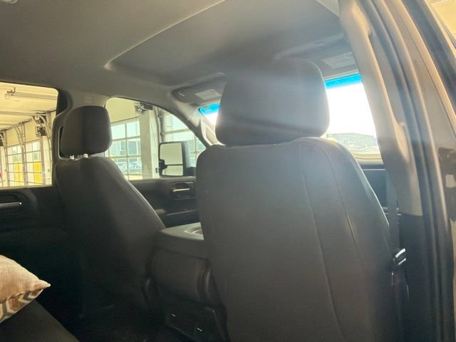 Used 2022 Chevrolet Silverado 2500 Custom w/ Custom Value Package AWD/4WD image 12