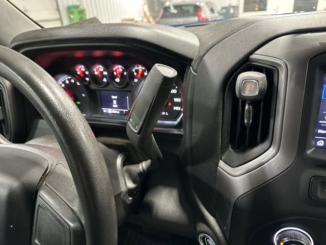 Used 2022 Chevrolet Silverado 1500 Custom AWD/4WD image 24